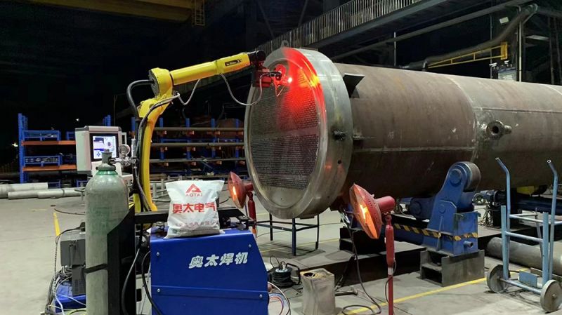 機器人管板焊機
